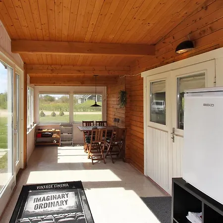 Three-bedroom Holiday In Holiday home